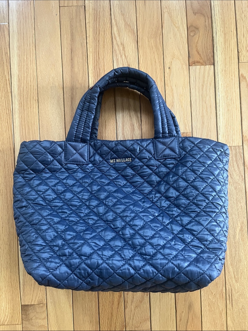 NWOT  MZ Wallace Quilted Navy Puffer Tote